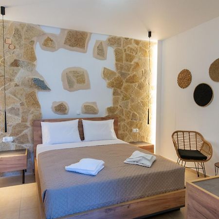 Villa Gereoudis Seaview Apartments-Pool & Bar Kolymbari Dış mekan fotoğraf