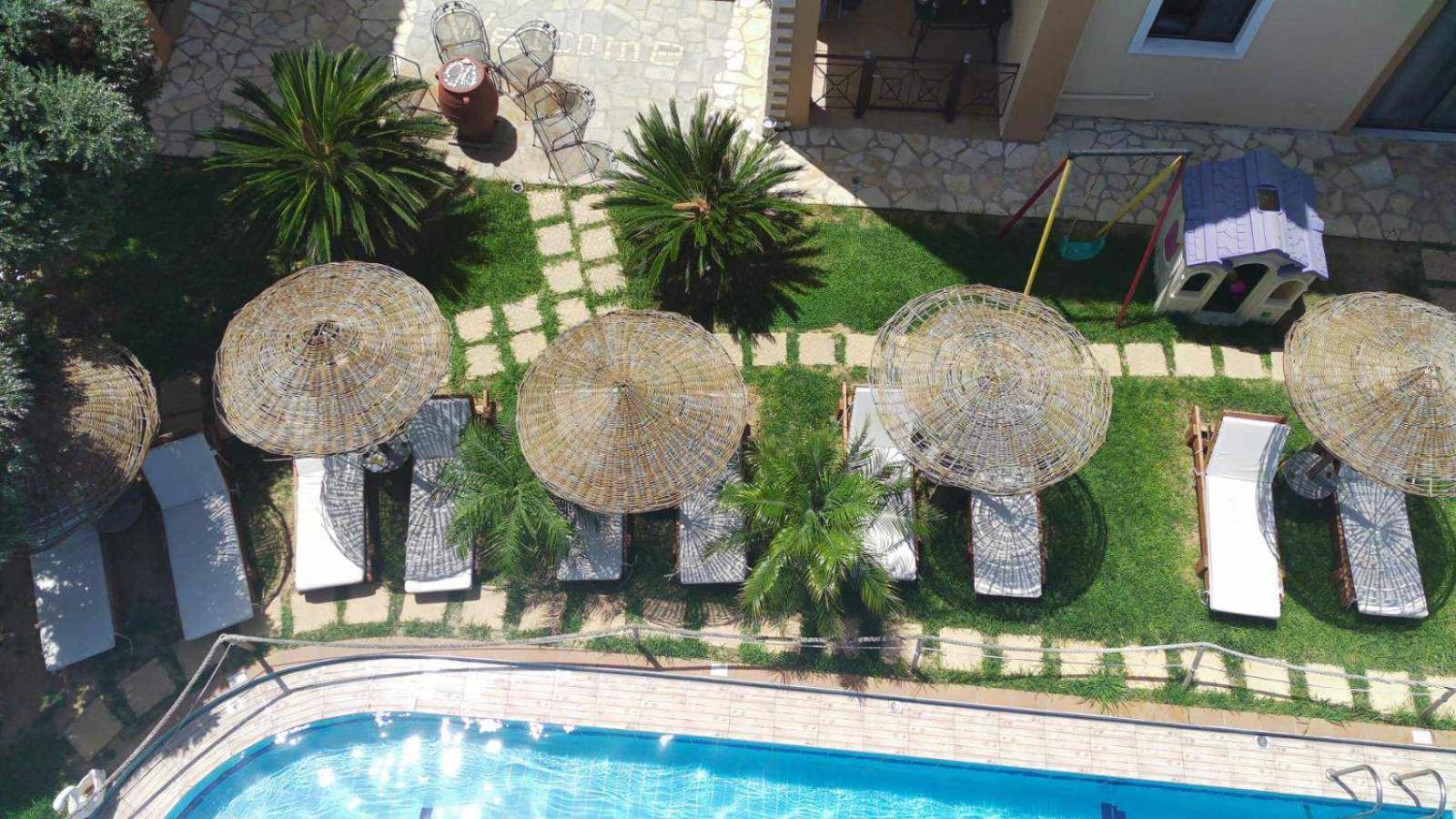 Villa Gereoudis Seaview Apartments-Pool & Bar Kolymbari Dış mekan fotoğraf