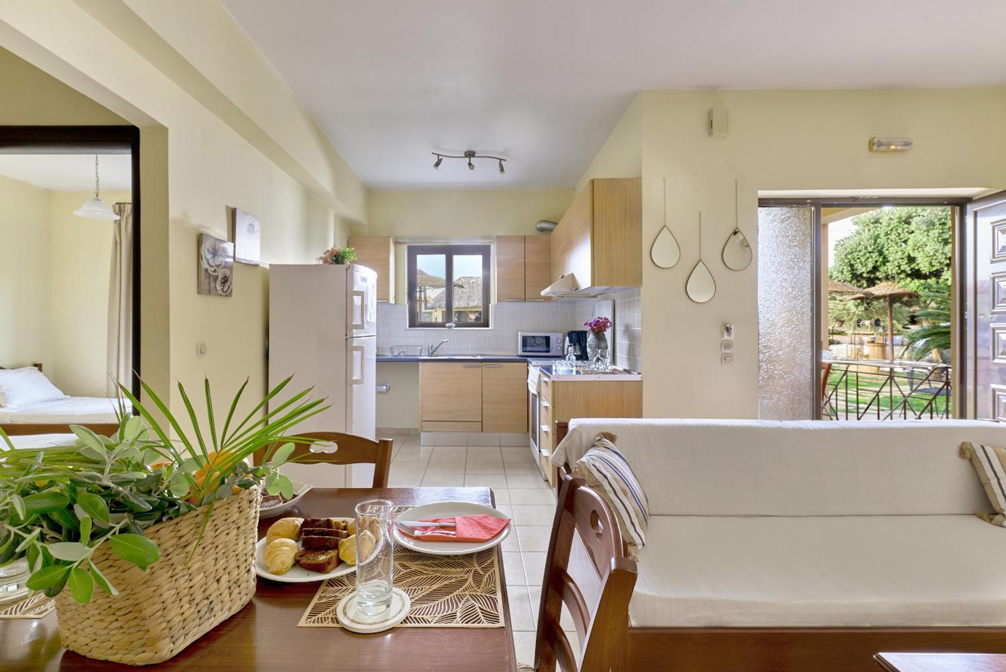 Villa Gereoudis Seaview Apartments-Pool & Bar Kolymbari Dış mekan fotoğraf