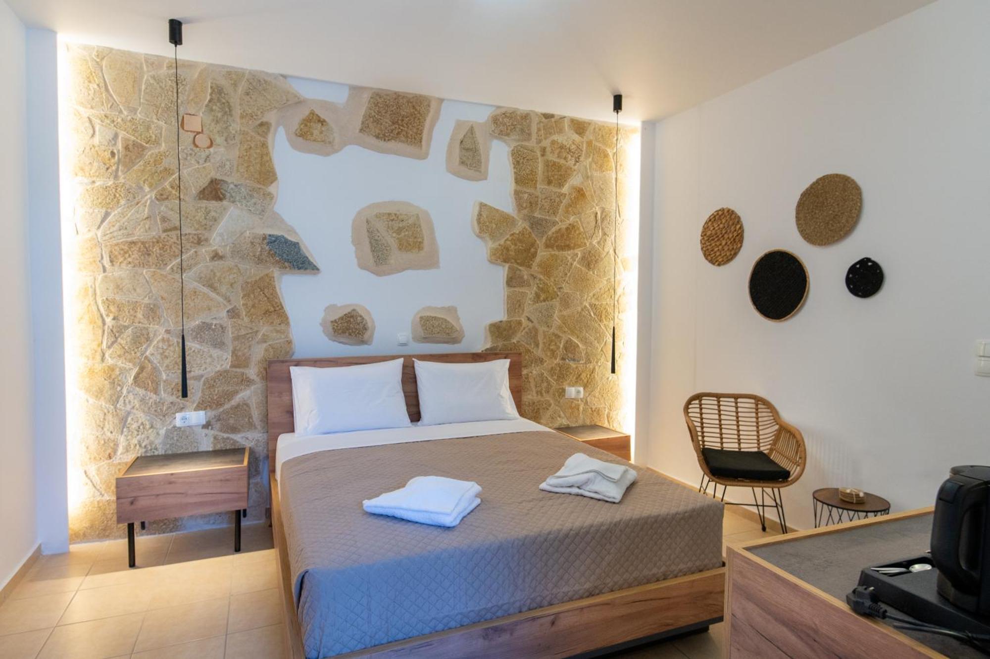 Villa Gereoudis Seaview Apartments-Pool & Bar Kolymbari Dış mekan fotoğraf