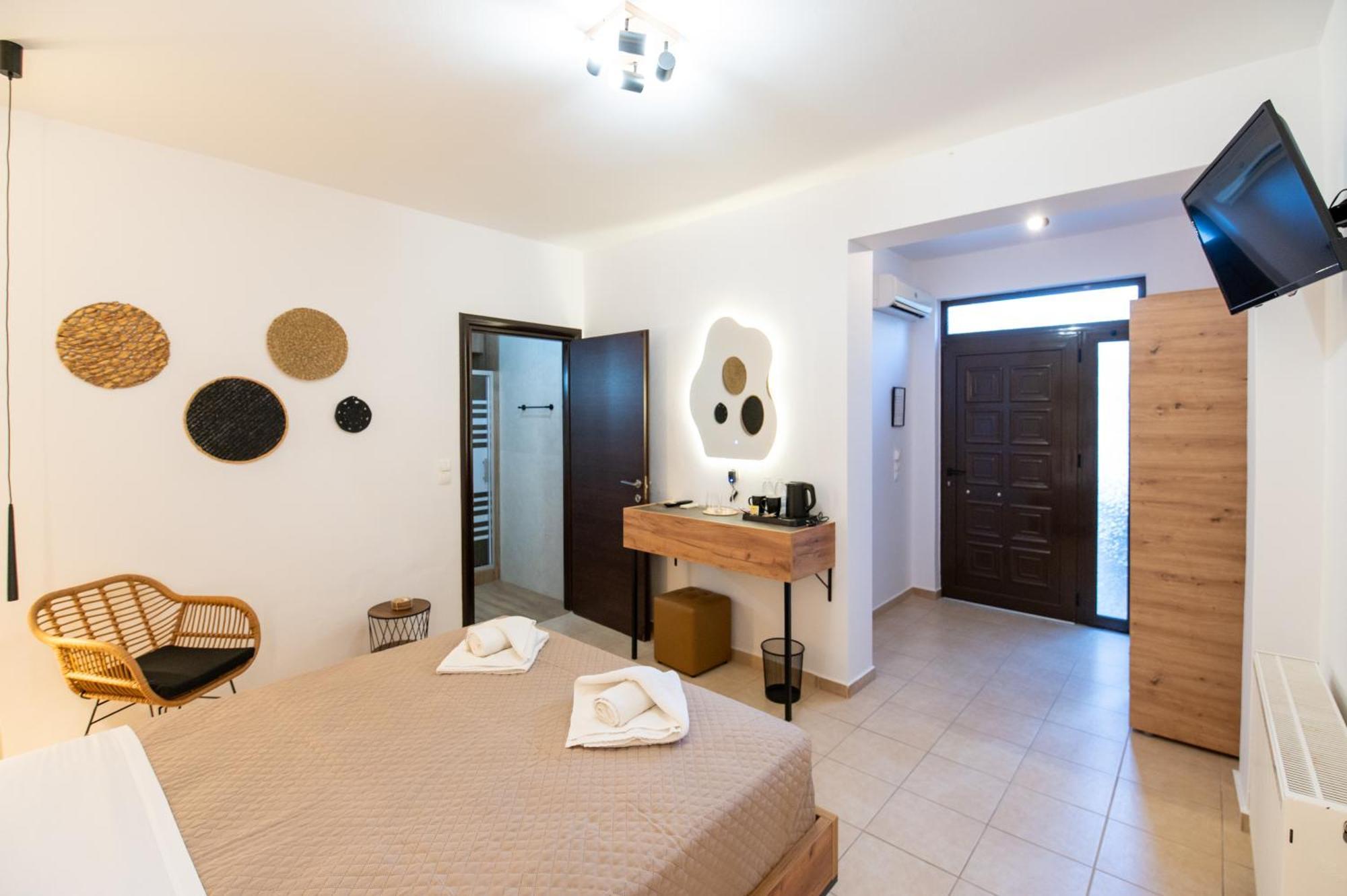 Villa Gereoudis Seaview Apartments-Pool & Bar Kolymbari Dış mekan fotoğraf